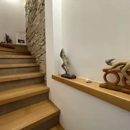 Holiday home Berto Nedescina
